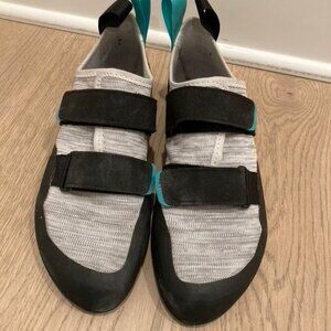 Black Diamond Momentum Climbing Shoes - Women's Size 7.5